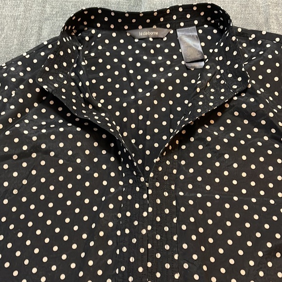 Liz Claiborne tunic LG, polkadot with trim at bottom hem (23-127) - Picture 5 of 11